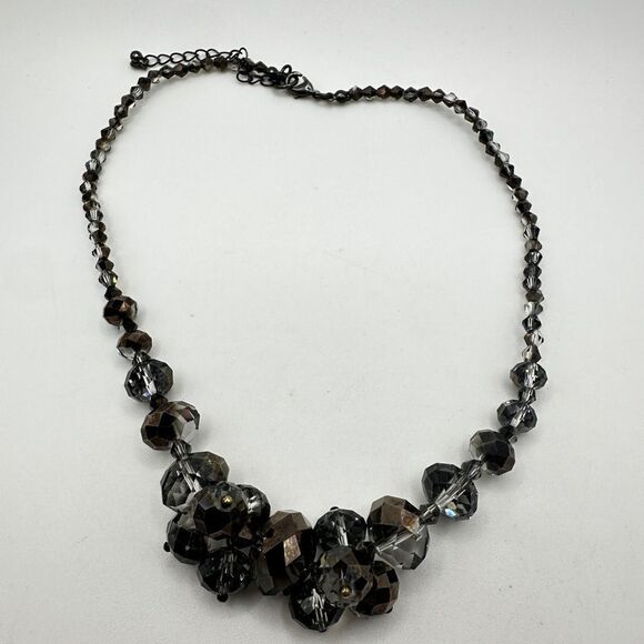 Stunning faceted black/dark gray crystal beaded necklace! - Picture 4 of 12